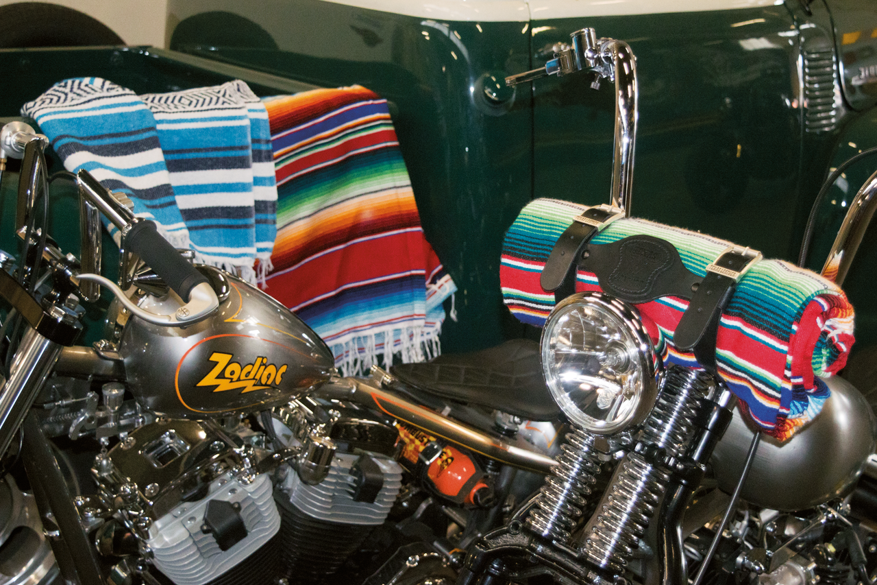 Texas Leather Mexican Blankets – Helmets