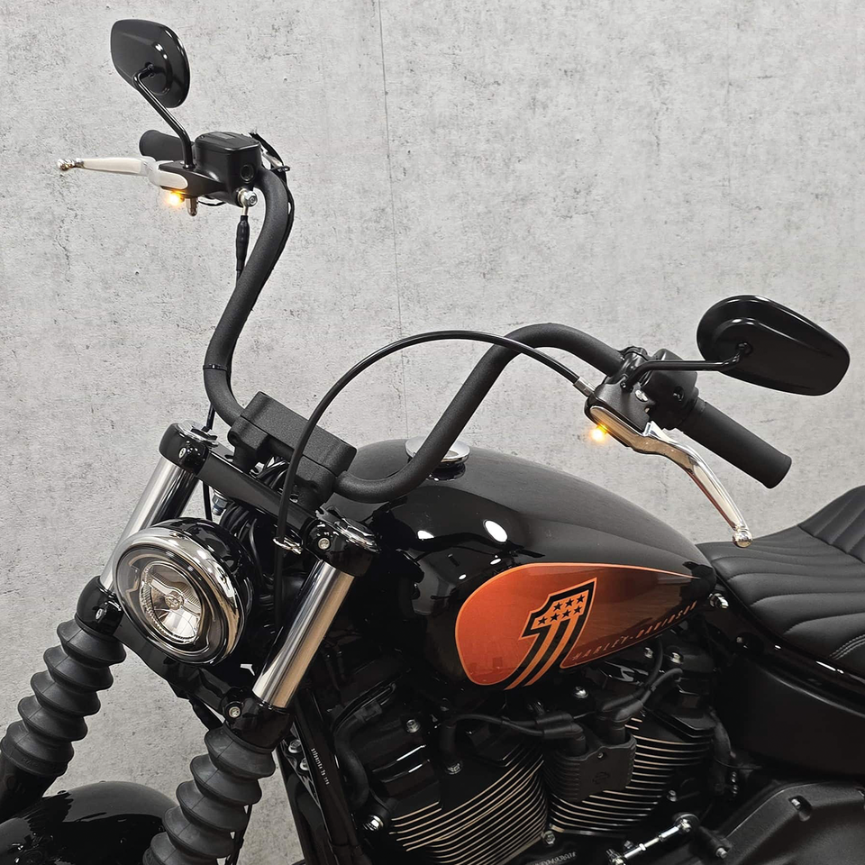Kellermann "dash" Front Turn Signals – Electric & Light