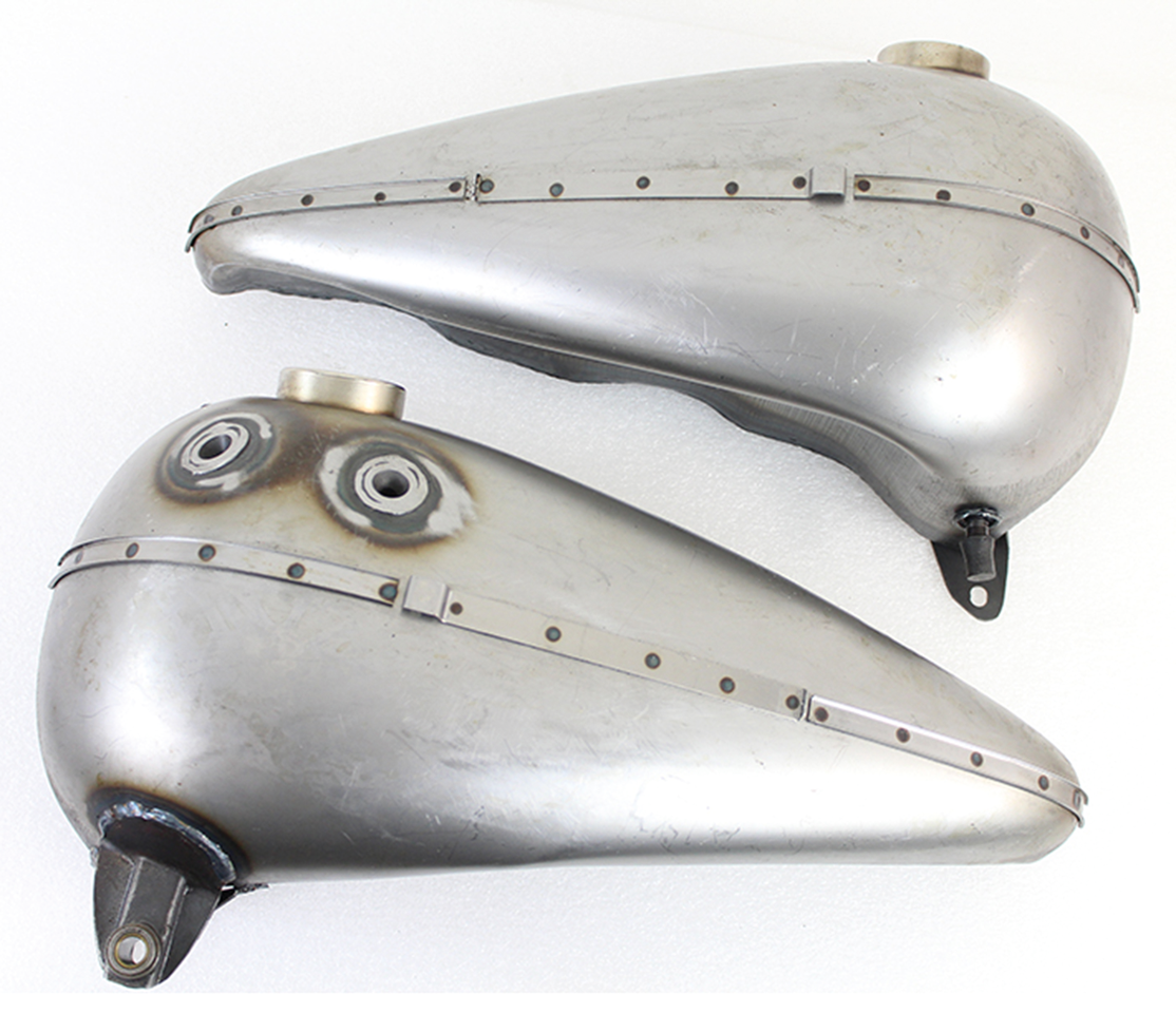 V-Twin Reproduction 3.5 Gallon Hand Shift Gas Tank for FL – Gas- & Oil Tank
