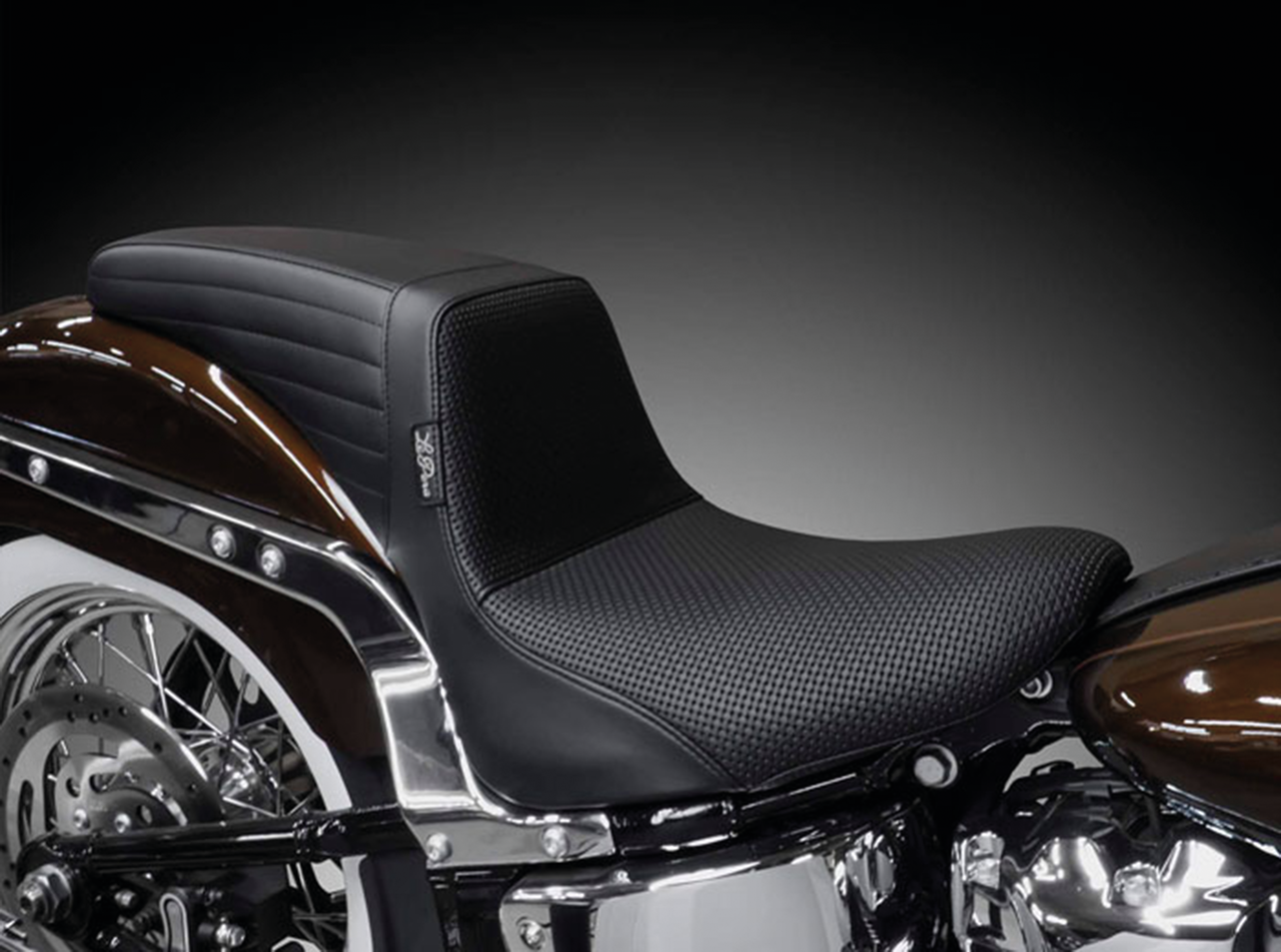 Le Pera Kickflip Solo for Milwaukee Eight Softail – Seat