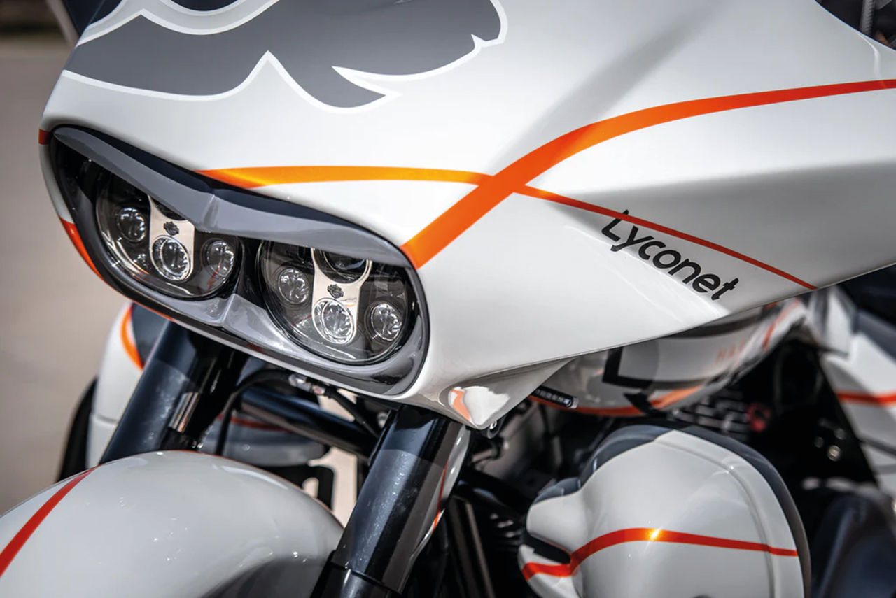 Tommy & Sons Road Glide Headlight Bezel – Electric & Light