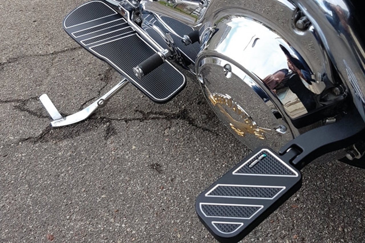 Tommy & Sons Driver and Passenger Floor Boards – Foot Control
