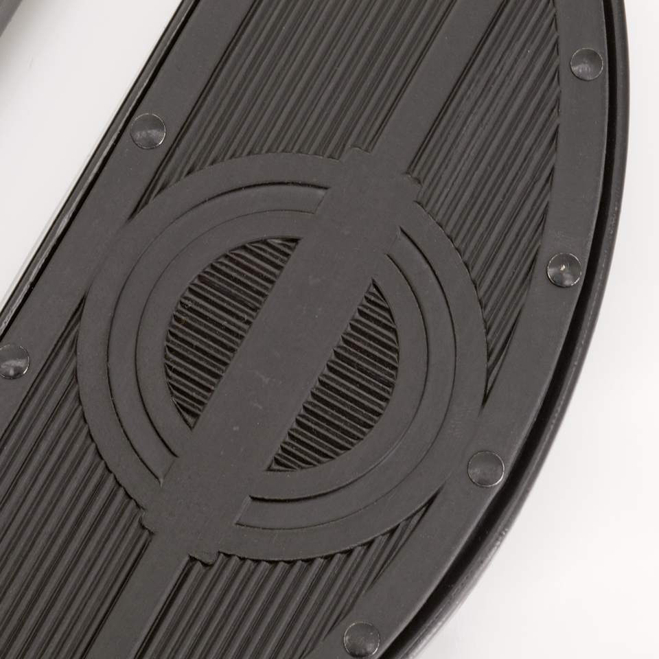 Samwel Supplies Moon Driver Floorboards for Big Twin & 45CI Models – Foot Control