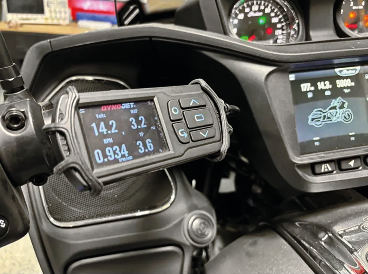 Dynojet Invision Monitor Device for Indian – Intake